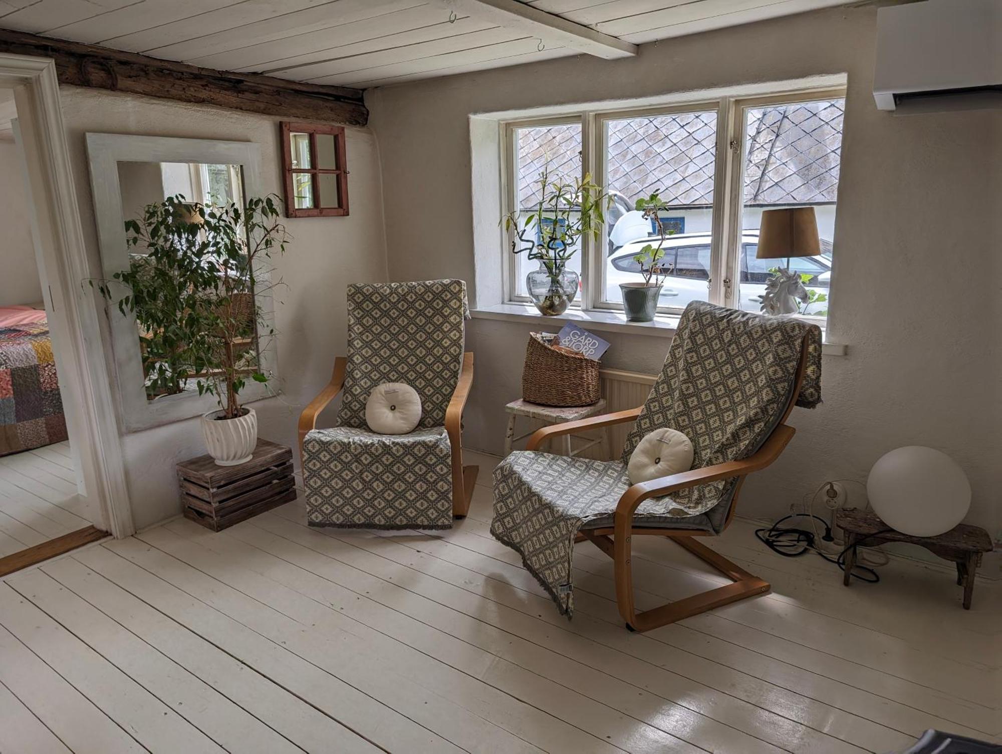 Villa Millans Dockhus Onslunda Exterior foto